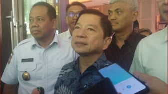 "Kamu Bantu Saya" : Kisah Suharso Monoarfa Jadi Staf Kepercayaan Wapres Hamzah Haz