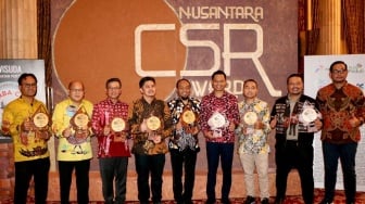 Program TJSL Terbukti Berdampak Positif, Dirut PLN Dinobatkan Jadi Pemimpin Transformasi Bisnis Berkelanjutan