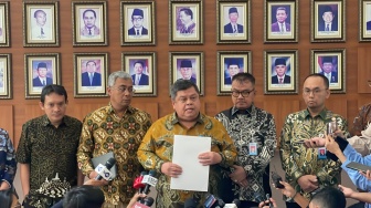 Hari Ini Pansel Serahkan 10 Nama Capim Dan Calon Dewas KPK Ke Presiden