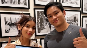 Sabrina Chairunnisa dan Azka Corbuzier Diterima di Universitas Indonesia: Ibu dan Anak Satu Kampus!