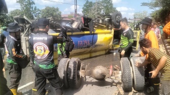 Truk Tangki Terguling di Kubu Raya, Kerugian Mencapai Rp 30 Juta