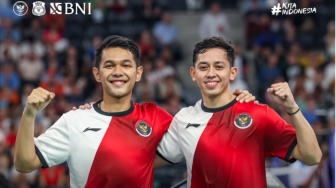 Laga Perdana Fase Grup Olimpiade, Fajar/Rian Berhasil Rebut Kemenangan