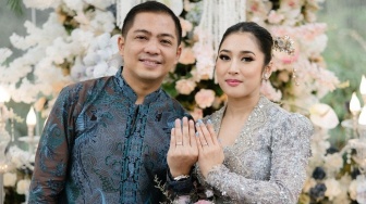 Ade Govinda Menikah dengan Calon Istri yang Ternyata Teman Syahnaz Sadiqah