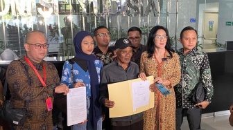 Divonis Bebas usai Bunuh Pacar, Pengacara Dini Sera Curigai Ronald Tannur Lagi Liburan ke Disneyland