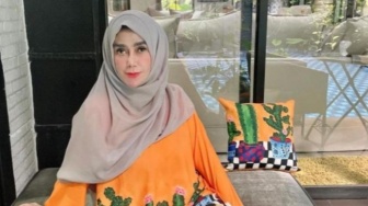 Reaksi Amy Qanita Digosipin Jadi Pelakor: Sebelum Kamu Menilai Saya...