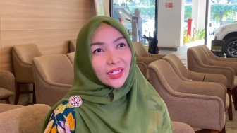 Roro Fitria Dekat dengan Teman Satu Parpol, Tapi Masih Trauma Menikah Lagi