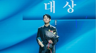 Lama Tak Main Romcom, Jung Hae In Ungkap Alasan Bintangi Drama Korea Love Next Door