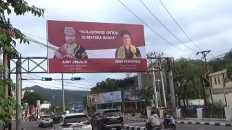 Baliho Audy Joinaldy dan Arief Muhammad Ramai di Kota Padang, Sinyal Duet Maju Pilgub Sumbar 2024?