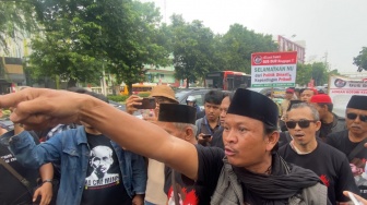 Ricuh! Massa Santri Bentrok di Depan Gedung PBNU, Tudingan Intimidasi Memanas