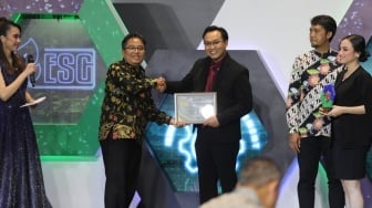 Bentoel Group Kembali Raih Apresiasi IDX Channel Anugerah ESG 2024 atas Komitmen ESG Terintegrasi