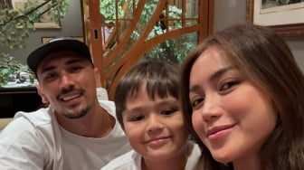 Syok Anak Balitanya Ngomong 'Mampus', Jessica Iskandar Langsung Bereaksi