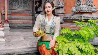 Apa Agama Maharani Kemala? Crazy Rich Bali Dikabarkan Pecah Kongsi dengan Shandy Purnamasari