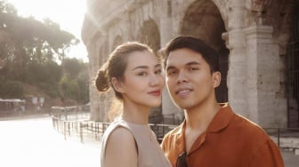 Aaliyah Massaid Bergaya di Depan Colosseum Roma, Netizen: Auranya Mahal