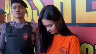 Ini Tampang Marisa Putri, Penabrak Emak-emak di Pekanbaru yang Baru Sadar Setelah Dikejar Ojol