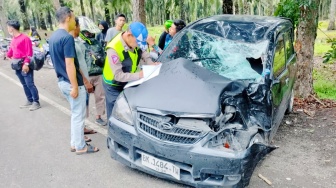 Hindari Jalan Rusak, Mobil Tabrak Motor di Sergai, Sekeluarga Tewas