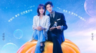 Teaser Cinderella at 2 AM: Shin Hyun Bin Tak Percaya Kisah Cinta ala Dongeng