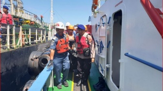 Detik-detik Kapal Tanker Meledak di Perairan Karangasem, 5 Orang Tewas