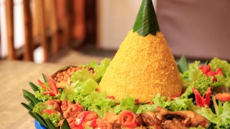 Simpel Tapi Juara! Ini Cara Menghias Nasi Goreng dan Tumpeng Lomba 17 Agustus