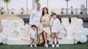 Jessica Iskandar Hamil Lewat Proses Bayi Tabung, Vincent Verhaag Beberkan Ngidam Sang Istri