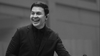 Bernostalgia dengan 'Tujuh Belas' Tulus! Kenangan di Usia 17 Terasa Dekat