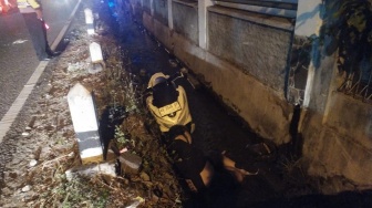 Kecelakaan Maut di Jalan Parangtritis, Pemuda Asal Pleret Meregang Nyawa Usai Motornya Masuk Parit