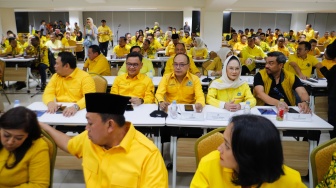 Suasana jalannya Rapat Pengurus Pleno di Kantor DPP Partai Golkar, Jakarta, Selasa (13/8/2024). [Suara.com/Alfian Winanto]