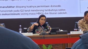 Sri Mulyani Sebut Industri Tekstil Masih Berdarah-darah Imbas Produk Impor