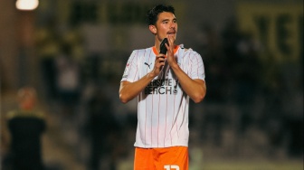 Elkan Baggott Debut Bikin Gawang Blackpool FC Tak Kebobolan, Media Inggris: Solid!