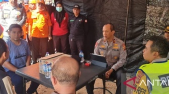 Nakhoda Ponton Batu Bara yang Menabrak Jembatan Lalan Muba Jadi Tersangka