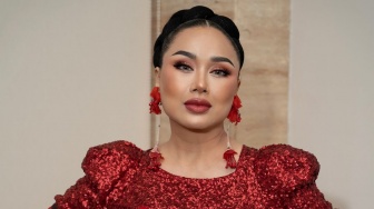 Inspirasi Titi DJ di Lagu 'Bertemu 5000 Detik', Berawal dari Makan dan Curhat dengan Thomas Djorghi