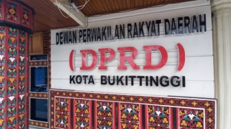 DPRD Bukittinggi Belum Ambil Tindakan Resmi Terkait Anggota Diduga Terlibat Video Viral