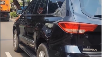 Terciduk Mobil Langka SUV Esemka Garuda di Jalanan, Ternyata Segini Biaya Pajak Tahunannya