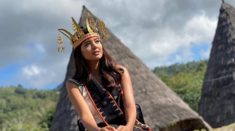 Aurelie Moeremans Rayakan HUT RI ke-79 dengan Datangi Lokasi Warisan Budaya NTT