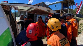 HUT RI, 3 Ribu Pendaki Datangi Gunung Bawakaraeng, 8 Diantaranya Dievakuasi Basarnas