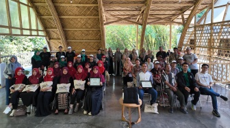 Kisah Finalis Sayembara Aksi Jaga Bumi, Satrio Sulap Rumah Pembuangan Sampah Jadi Wisata Edukasi Budidaya Maggot