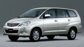 3 Model Kijang Innova yang Paling Laris Diburu, Cek Harga Bekasnya!