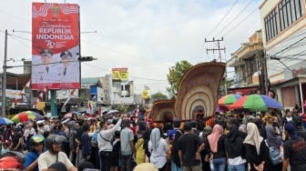 74 Rombongan dan 71 Mobil Hias Meriahkan Pawai Pembangunan Samarinda