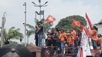 Turun ke Jalan, Reza Rahadian Bersuara Lantang: Saya Hadir Sebagai Rakyat Biasa!