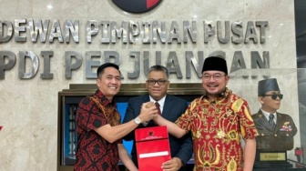 Didukung PDIP dan Gerindra, Ratu Dewa-Prima Salam Berlayar di Pilkada Palembang 2024