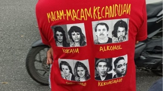 Demo Berbaju Satir: Saat Kekuasaan Dianggap Lebih Bahaya dari Sabu