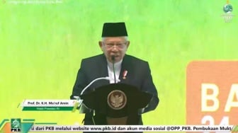 Momen Hangat Cak Imin Sambut Wapres dan Elite Parpol di Muktamar PKB