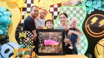 Foto Balita Raffi Ahmad Mirip Baby Lily? Fans Takut Timbulkan Fitnah