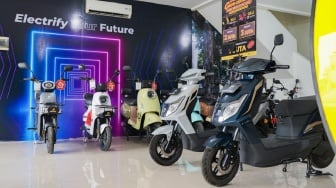 Kabar Gembira! Insentif Rp7 Juta Motor Listrik Diperpanjang?