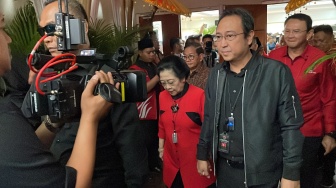 Megawati Segera Umumkan Bakal Cakada Tahap Ketiga, Anies Belum Terlihat di Tempat Acara