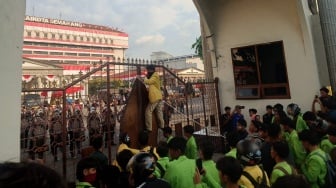 Amankan Puluhan Pelajar, Polisi Panggil Ortu untuk Tanyakan Apa Alasan Siswa SMK Ikut Aksi di Depan DPRD Kota Semarang