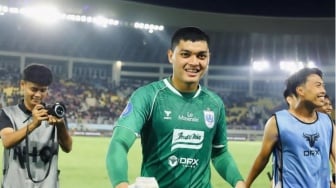 Shin Tae Yong Panggil Adi Satryo ke Timnas, Persaingan Kiper Makin Panas!