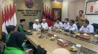 Koster Bahagia Didukung 8 Partai Non Parlemen, Sebut Gratisan Tanpa Mahar