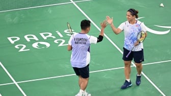 Pecah Telur! Hikmat/Leani Menang, Emas Pertama Indonesia di Paralimpiade Paris 2024