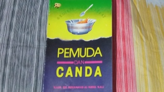 Ulasan Buku Pemuda dan Canda: Manfaat Canda dalam Kehidupan Umat Manusia