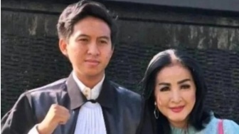 Orang Rezim Vs Demonstran: Machicha Mochtar Ungkap Persamaan Iqbal Ramadhan dengan Moerdiono